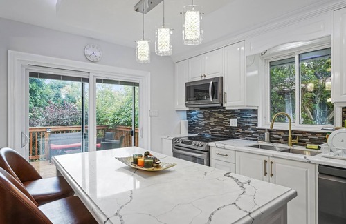 Bendale House | spacious.