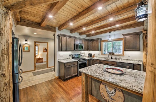 Nordman Cabin | Spacious Cabin by Elkins Resort and Priest Lake