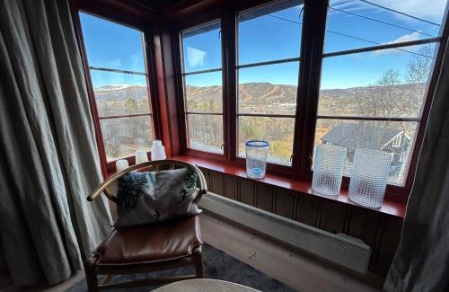 Geilo House | Spacious cabin with beautiful Geilo views