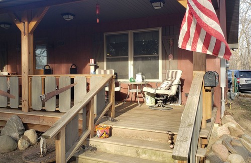 Clear Lake Cabin | Spacious Cabin with Open Floor Plan located Right in Town!