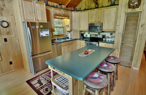 Clam Lake House | Spacious Cascade Chalet with Cozy Fireplace by RedAwning