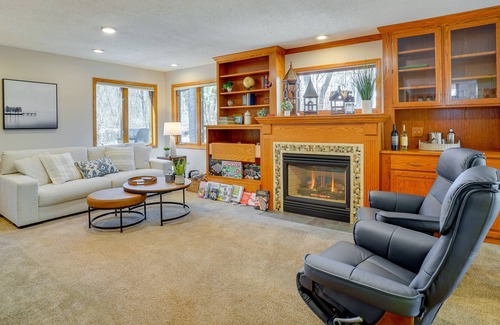Chanhassen House | Spacious Chanhassen Vacation Rental w/ Lake Access