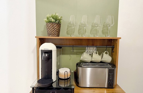 Midtown West Apartment | Spacious, Clean, Comfortable 2bedroom apartment, Central New York, Times Square