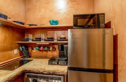Virgin RV Rental | Spacious Cliff Dwelling Near Zion – 10 Min Drive