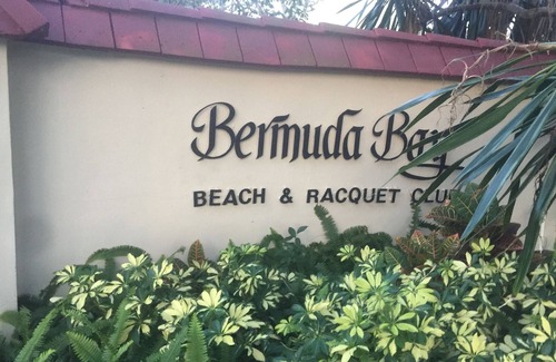 Bayview Condo | Spacious condo in private gated beach community
