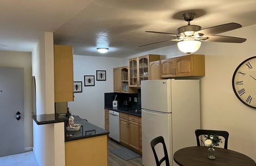 Walnut Creek Condo | Spacious Condo in Heart of Walnut Creek