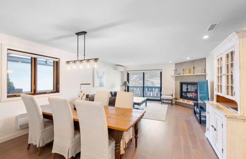 Mont-Tremblant House | Spacious Condo with Lake and Mountain View