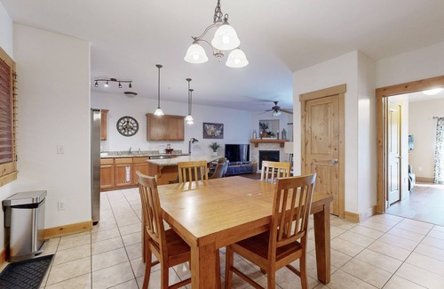 Bear Hollow Village Condo | Spacious condo with pool, hot tub, garage, gym, & balcony - near Park City