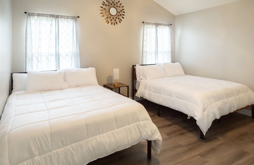 Wichita House | Spacious, contemporary house in Southeast Wichita