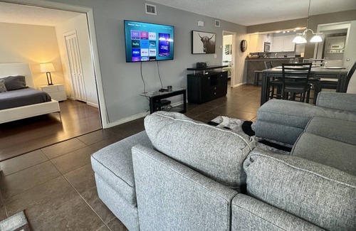 Wesley Chapel Condo | Spacious Corner Unit – 3BR Ground-Floor Condo w/2 Patios, Smart TVs & Scenic Pond Views