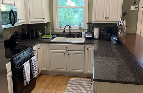 Augusta House | Spacious Cottage near Augusta National