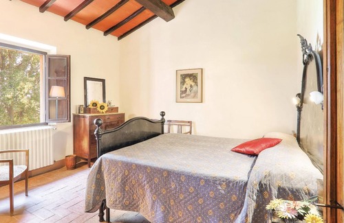 Forcoli House | Spacious country house, partially furnished with antique furniture, offering a friendly and welcomin