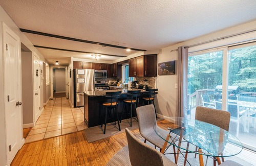 Freeport House | Spacious Country Home Freeport, Only 5 min to LL Bean!