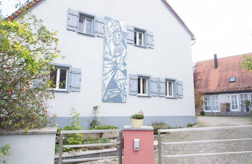 Weihenzell Apartment | Spacious country house for 10 people