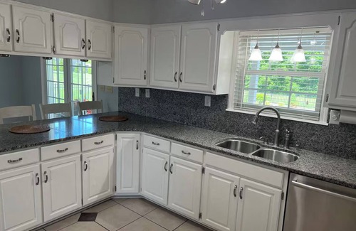 Fisherville Other | Spacious countryside getaway with a pool! Fun for the whole family or friends!