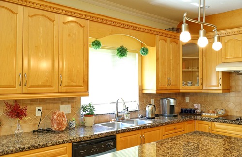 Richmond House | Spacious Cozy 4BR House Richmond near YVR