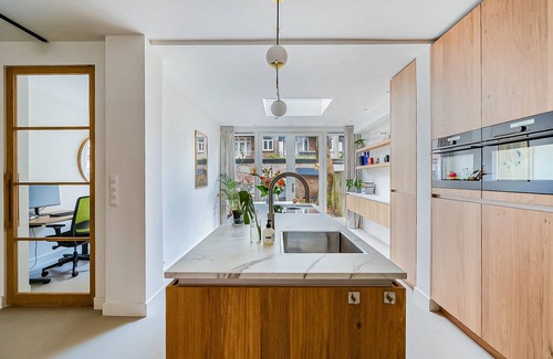 Amsterdam West Apartment | Spacious | Cozy | Newly renovated Apartment