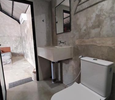 Denpasar Barat Apartment | Spacious cozy nia room