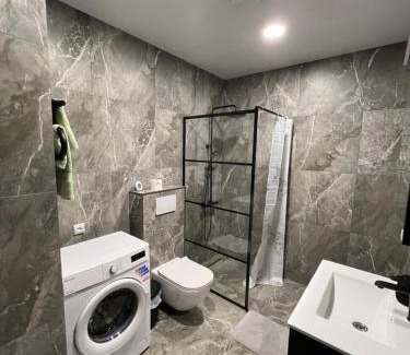 Snipiskes Apartment | Spacious, cozy place in Vilnius