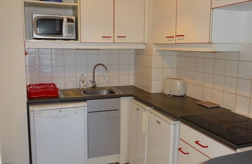 Le Port Apartment | Spacious Cross-Through T3 at Canet Beach Port