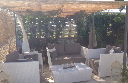 Margherita di Savoia Villa | spacious detached villa with private access to the sea