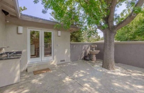 Central Davis House | Spacious Davis home near downtown and campus