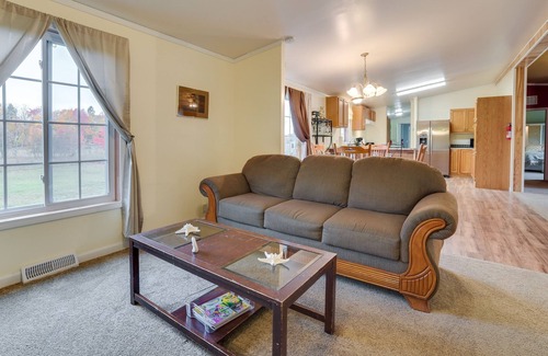 De Tour Village House | Spacious De Tour Village Home Near Lake Huron!