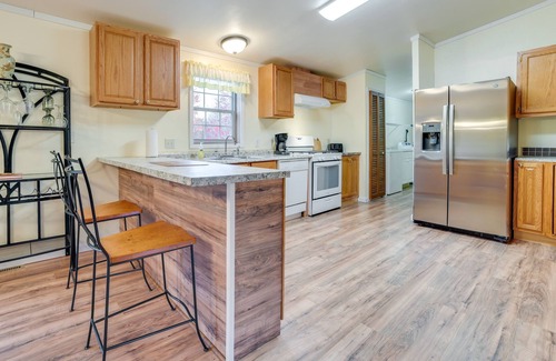 De Tour Village House | Spacious De Tour Village Home Near Lake Huron!