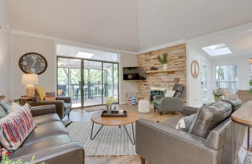 Osage Beach House | Spacious Decks and Dock Margaritaville Home!