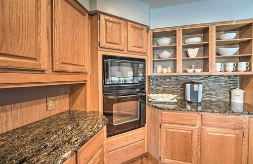 Delton House | Spacious Delton Home w/Fire Pit + Lake Views