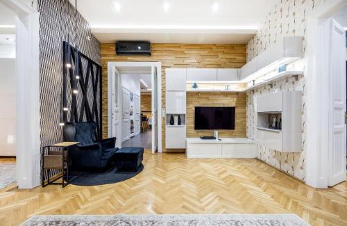 Ujlipotvaros Apartment | Spacious Designer Home with Premium Touches
