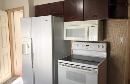 Detroit House | Spacious Detroit retreat near Henry Ford Museum 16 min drive