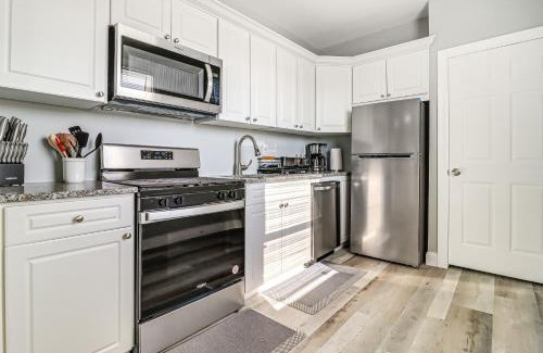 Detroit Apartment | Spacious Detroit Suite Close to Dtwn and Med Center