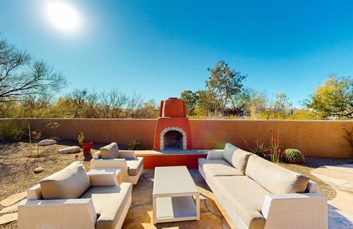 Tanque Verde House | Spacious, dog-friendly home w/enclosed yard, private pool, and spa