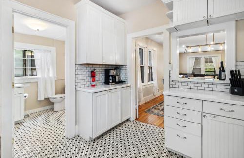 Glenwood Springs Apartment | Spacious Downtown Oasis