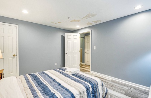 Dundalk House | Spacious Dundalk Townhome: 8 Mi to Inner Harbor!