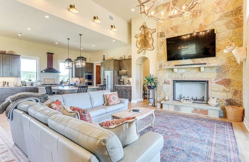 Goldthwaite House | Spacious & Elegant Goldthwaite Escape on 72 Acres!