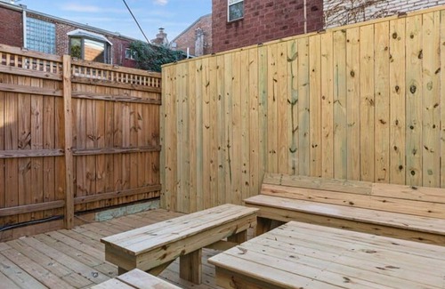 Shaw Apartment | Spacious Exclusive DC Logan Circle Townhouse