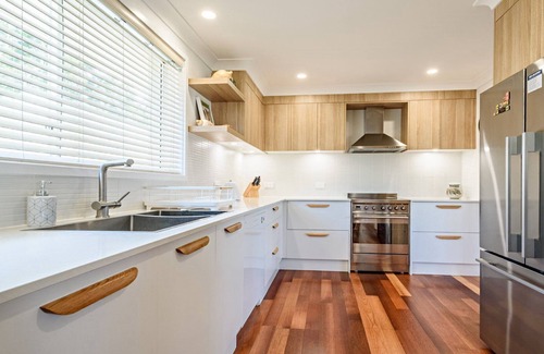 Killcare Heights House | 'Spacious Family Retreat' by Accom Holidays