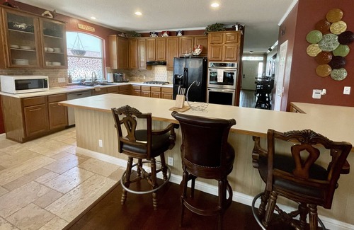 McNeil House | Spacious Family & Business Travel Friendly Home