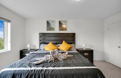 Brampton House | Spacious Family Friendly Vacation home