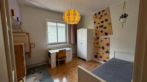 Kesklinn Apartment | Spacious Family-friendly Apartment, Free Parking