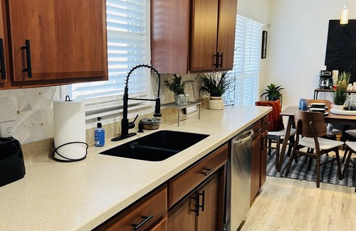 Olathe House | Spacious, Family- Friendly, Gym, King Bed, Fenced Yard