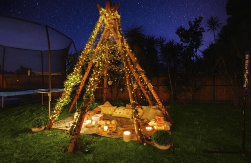 Trinity Park House | Spacious Family Fun: SUV Hire, Games, Fast Wi-Fi