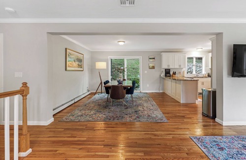Westport House | Spacious Family Home