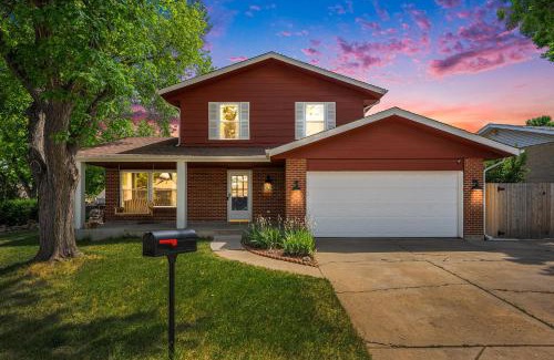Northwest Arvada House | Spacious Family Home W Theater & Spa Pool