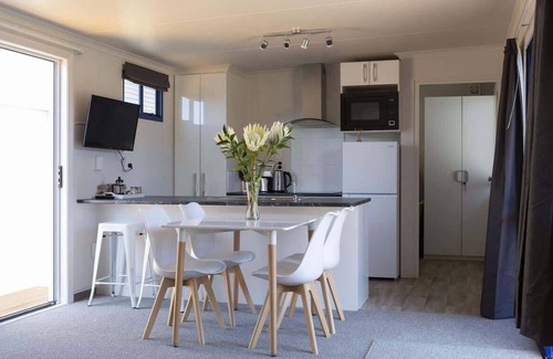 New Plymouth CBD Apartment | Spacious Family Retreat in New Plymouth