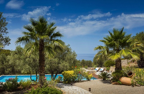 Banyalbufar Villa | Spacious Family Retreat in Banyalbufar, 1020