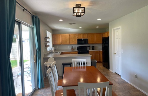 Homestead I HOA House | Spacious Family Retreat – Close to Everything!
