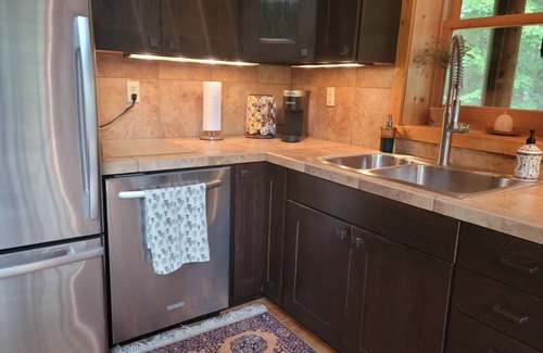 Hayward Ski Chalet | Spacious, family-sized, pet-friendly chalet style log home on Lake Chippewa.